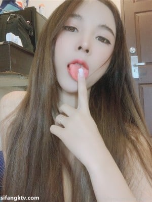 推特美颜假乳混血网红『安娜❤️悠米』 极致假乳丰臀 高清私拍376P_1919C.CC (61)