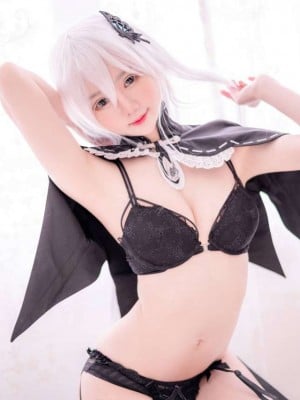 Sally Dorasnow - Echidna_Sally_Dorasnow_Echidna_30