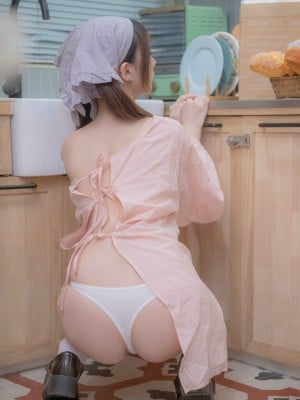 [Nagisa魔物喵] パン屋の店員さん_23