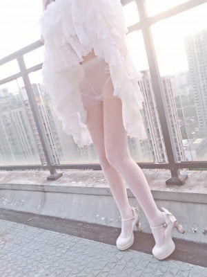 JK邪魔暖暖 - 白色连衣裙