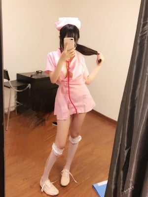 弱气乙女(御宅猫娘 舰队少女w) - 粉色护士
