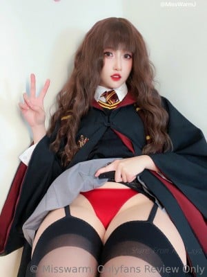Misswarmj  onlyfans散图合集_687