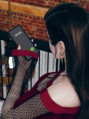 [ikuu] 被催眠洗脑，堕落为母狗性奴的冷艳千金与总裁母亲 04（无水印、无码）_04_047
