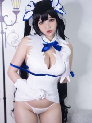 Hana Bunny - Hestia_02