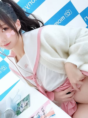 [ももにゃん（原魔物喵）] ビキニアイドルのサイン会_31
