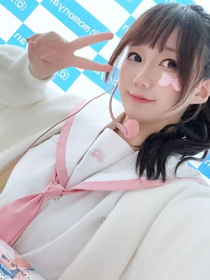 [ももにゃん（原魔物喵）] ビキニアイドルのサイン会_07