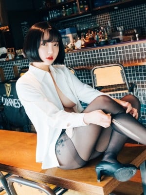 [LOOZY] YeEun - Tainted Love Bar_062