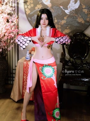 Byoru - Boa Hancock_03