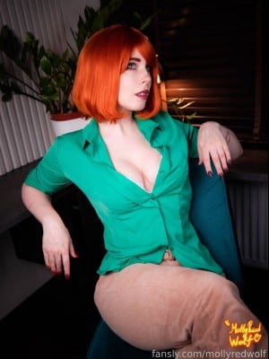mollyredwolf lois griffin_11