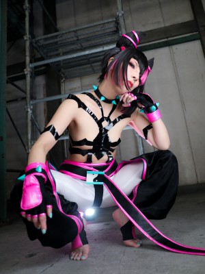 Comonun - Juri_073