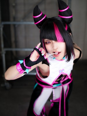 Comonun - Juri_015