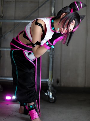 Comonun - Juri_079