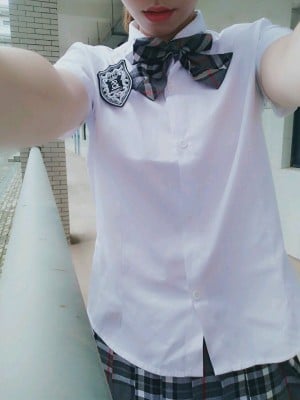 苏苏小公主酱 - 学校学生服露出_007