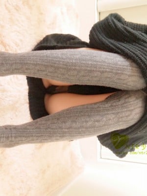 ntr少女 - 黑棉衣灰棉袜_008
