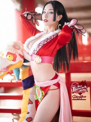 HaneAme雨波 - Boa Hancock_06