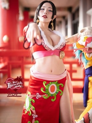 HaneAme雨波 - Boa Hancock_03