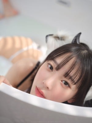 Kang In-kyung (강인경) - AG.385_Kang-In-kyung-AG.385-083