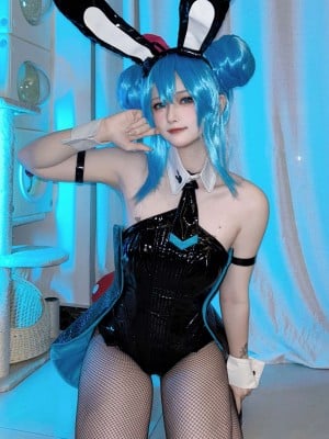屿鱼 初音 兔女郎_05