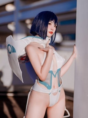 二佐Nisa - 国家队 莓战斗服_03