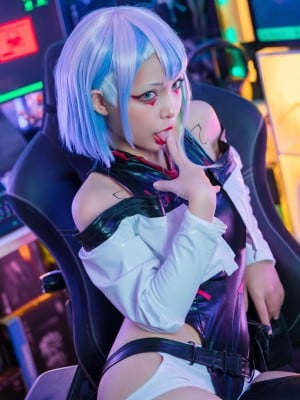 Umeko J - Lucy_007