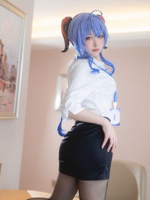 樱梨梨Eriri - 甘雨秘书_09