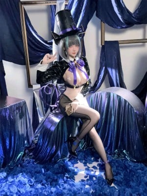星之迟迟 8月计划B 柴郡兔女郎_04
